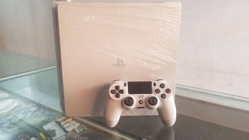 Playstation 4 Slim Glacier White 1