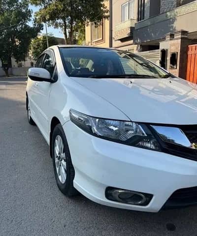 rent a car HONDA CITY AUTOMATIC AVAILABLE FOR RENT