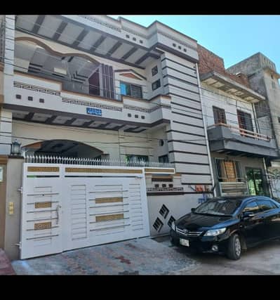 6 marla house available for rent in Wakeel colony