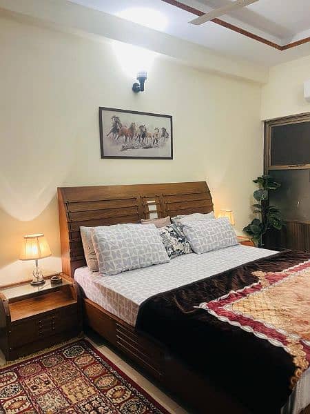 studio & one  bed apartment available daily basis short stay in E-11 4