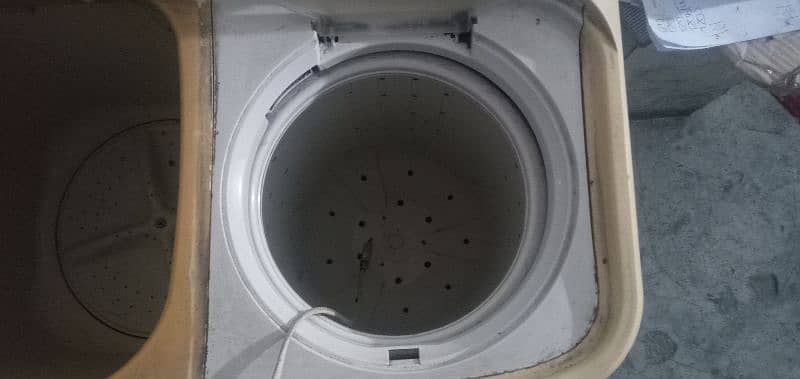 washing machine hai sirf bgsir dryer k 5