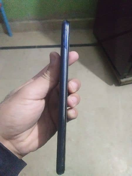 vivo y20 4gb 64gb mint condition one hand use 6