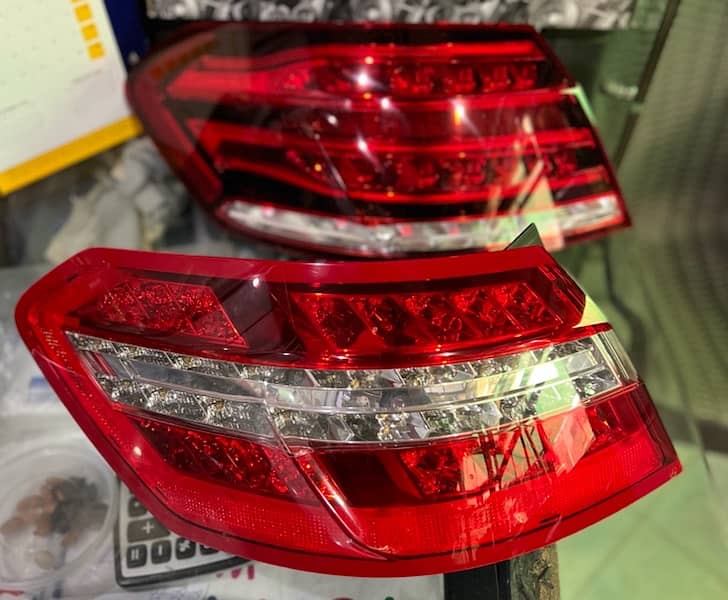 Mercedes Benz W212 Tail Light Available 0