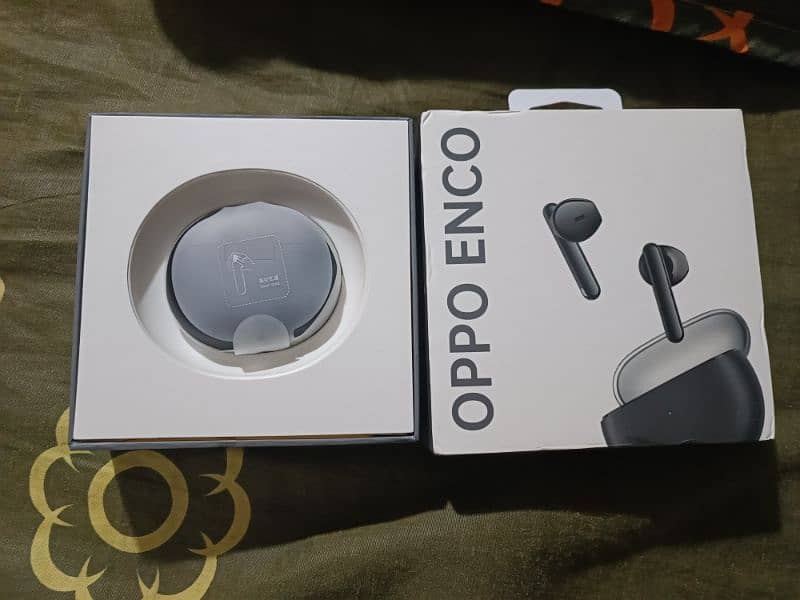 Oppo Enco Air True Wireless Earbuds 4