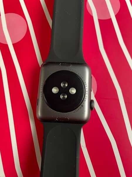 Apple Watch Series 3 42mm 8GB 4