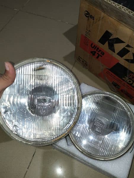 Mitsubishi Pajero Headlights Genuine 1990 Model 0