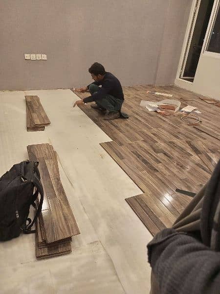 wooden floor , pvc vinyle tile , False ceiling, blinds, 0