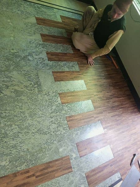 wooden floor , pvc vinyle tile , False ceiling, blinds, 10