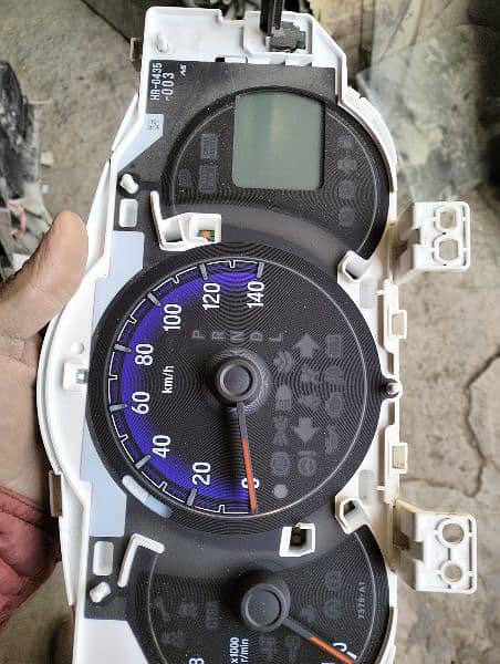 Honda N box custom full option meter 3