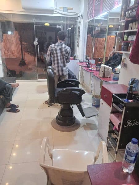required expert barber  defence d street 0