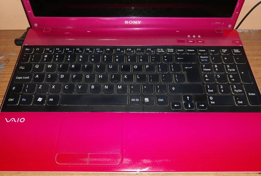 LAPTOP 1