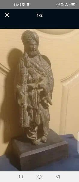 Vintage mughlia soldier sculpture 0