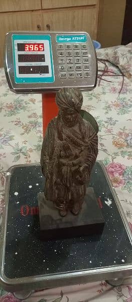 Vintage mughlia soldier sculpture 2
