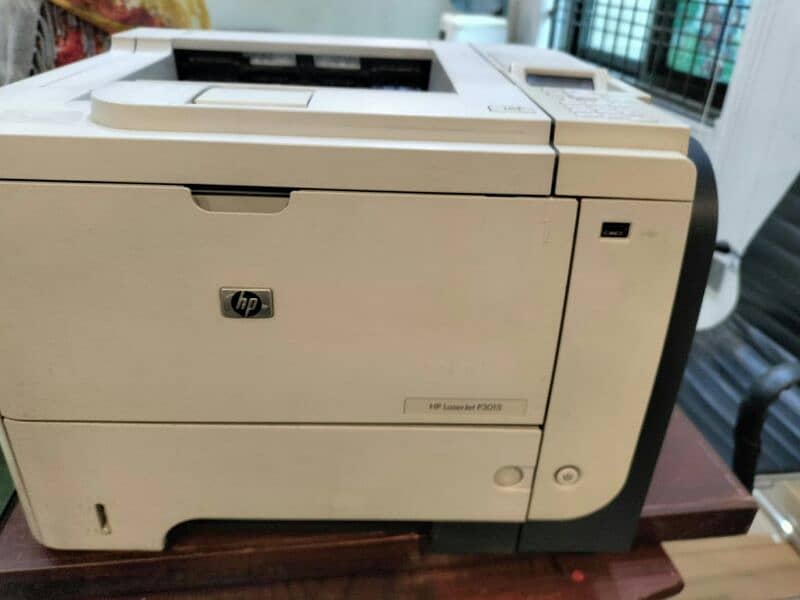 hp laser jet 3015 ptinter 0