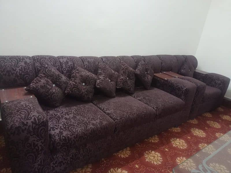 Wooden Sofa Set in pure molty foam 3+2+1 1
