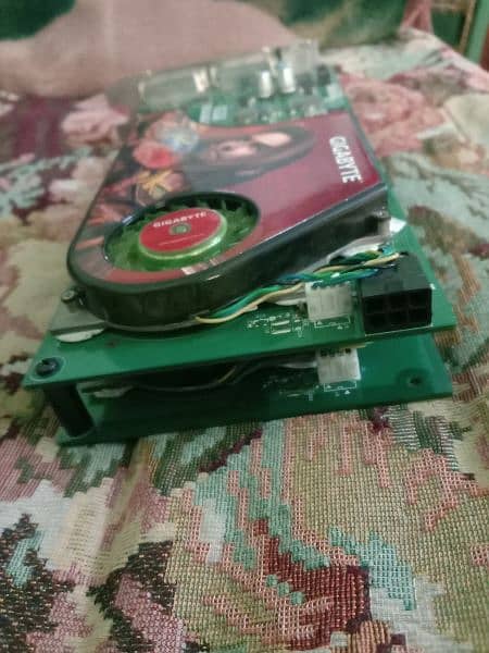 Nvidia GeForce 7950 Gx2 1GB DDR3 Dual Graphics Card. 1