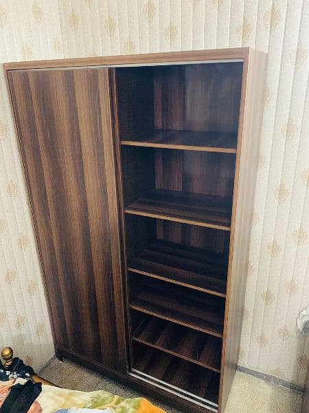 Seperate Wardrobe { Made in Lemination Winboard } With Sliding Doors 1