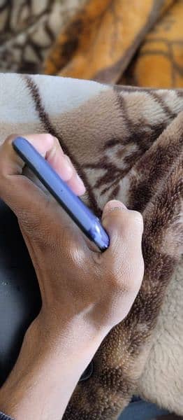samsung A31 4gb ram 128gb storage mobile+ charger only 2