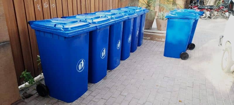 Dustbins / trash bins / plastic bins 6