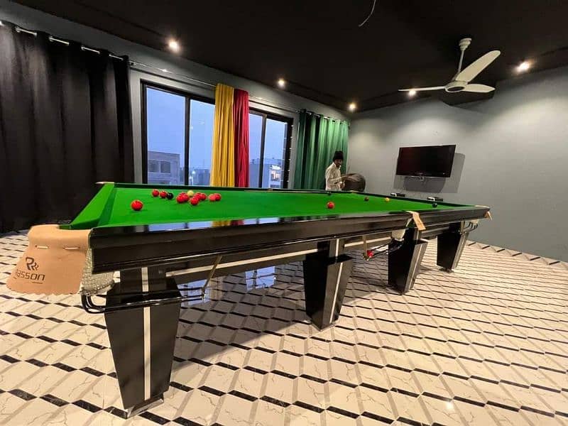 Snooker table New & Billiards New & 4