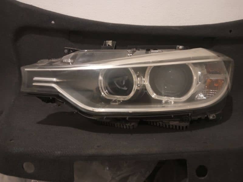 BMW 3 and 5 series head lights 1