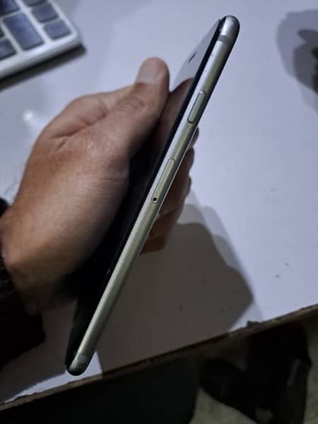 iphone 6s 4