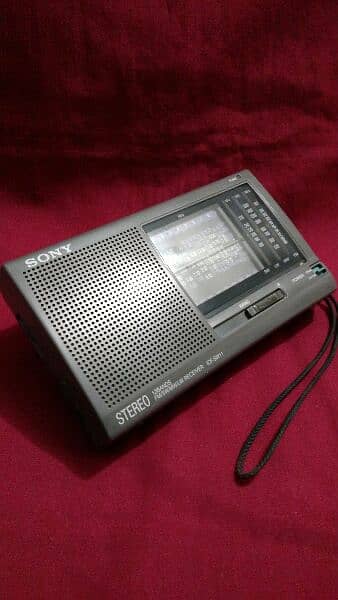 Sony SW 11 World Band Radio Made in Japen 0