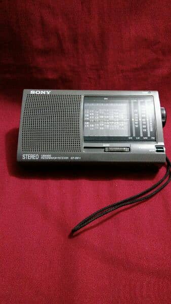 Sony SW 11 World Band Radio Made in Japen 2