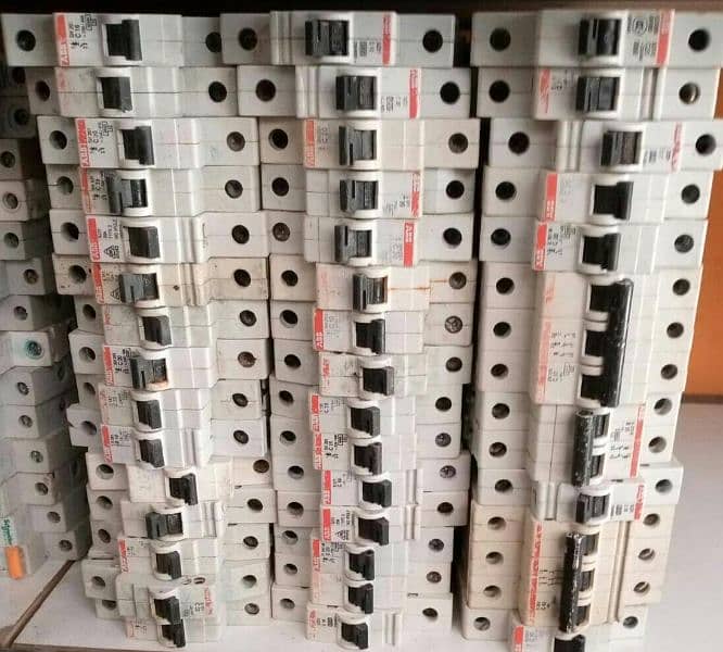 All types of MCCB Circuit Breakers) with warranty 13