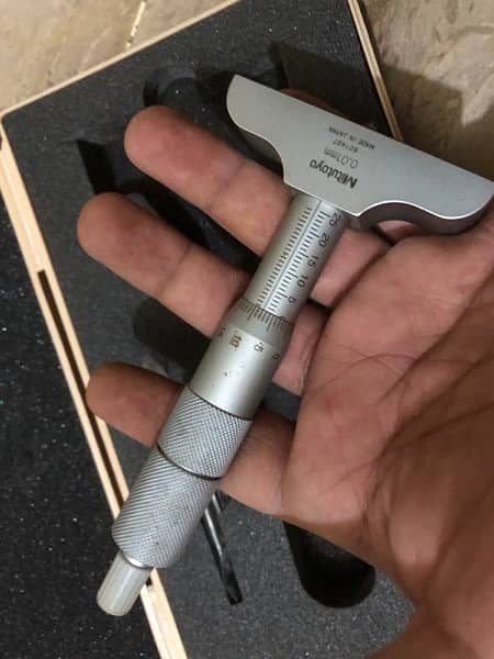 Mitutoyo original Japan depth micrometer 2