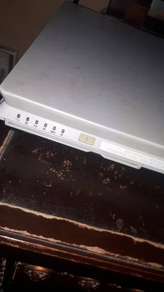 TOSHIBA F30 LAPTOP BOHAT HE MAZBOOT LAPTOP OLD IS GOLD 2