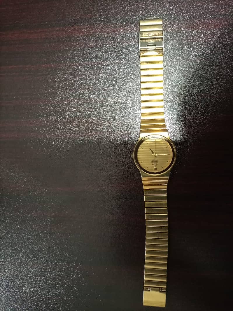 Seiko Quartz Original Gold Plated Watch for Urgent Sale 1