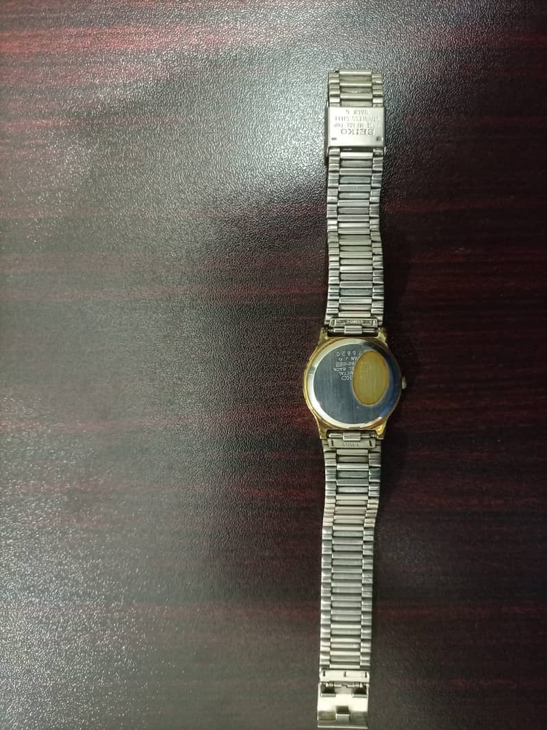 Seiko Quartz Original Gold Plated Watch for Urgent Sale 3
