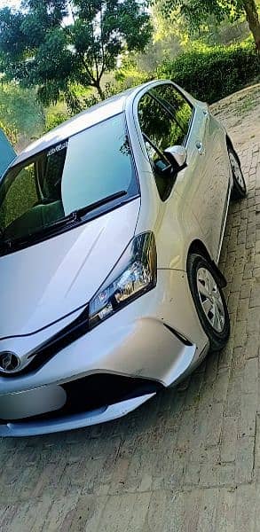Toyota Vitz 2014/2018 3