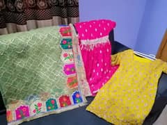 mehndi suit 1 hour used