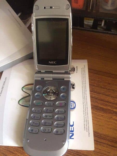 NEC KEYPAD CELL PHONE 1