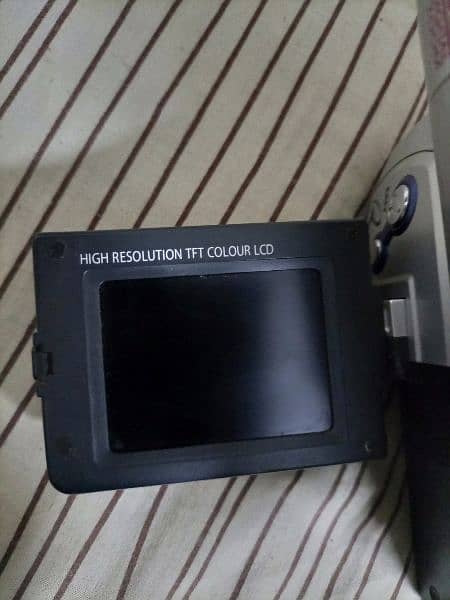 Samsung VP-l900 8mm Camcorder for sale. 3
