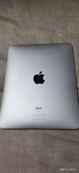 Apple Ipad 1st generation 2