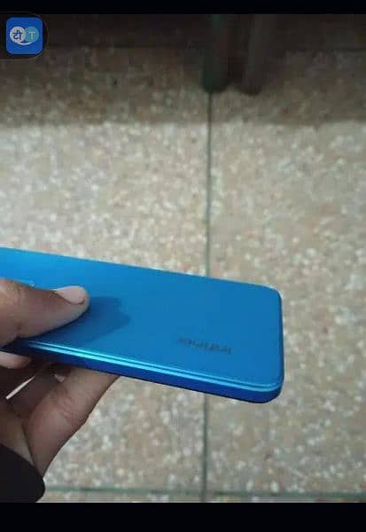 infinix note 12 8+5  128gb  blue color 3