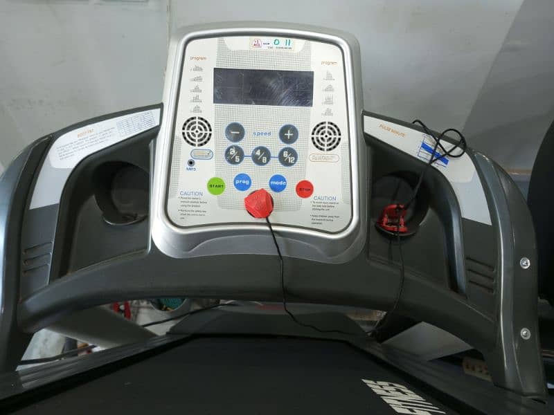 Second hand Fitness Exercise equipment in Karachi Treadmill jogging 12