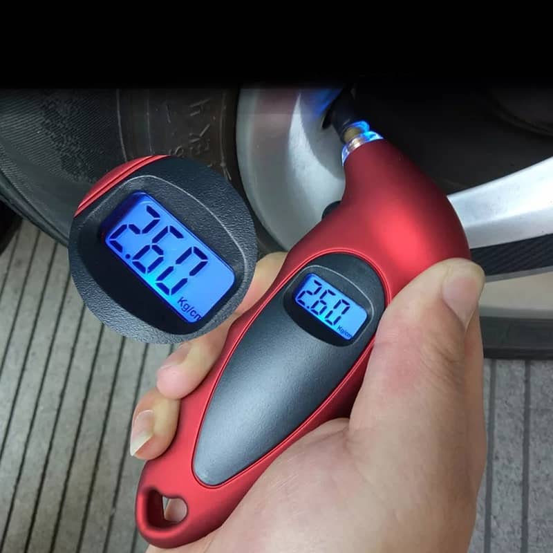 DIGITAL TYRE PRESSURE GAUGE 2