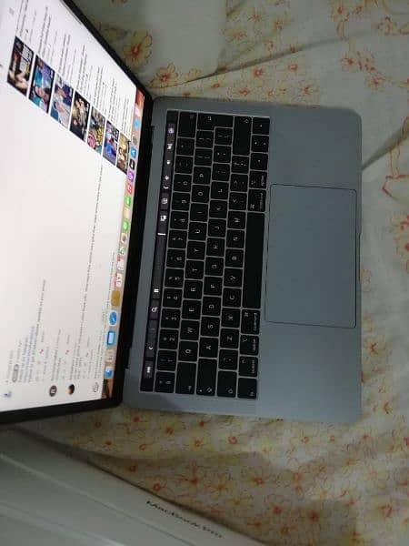 apple macbook pro retina display 2015 core i7 9