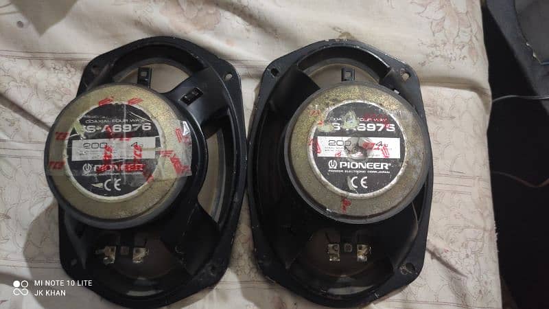 pioneer car speakers & amplifier 10