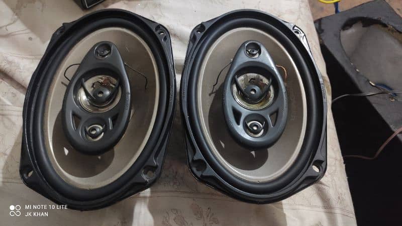 pioneer car speakers & amplifier 16