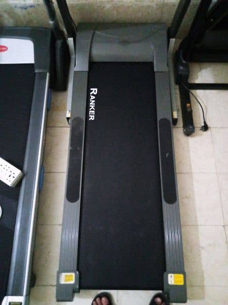 treadmils. (0309 5885468). electric running and jogging machines 13