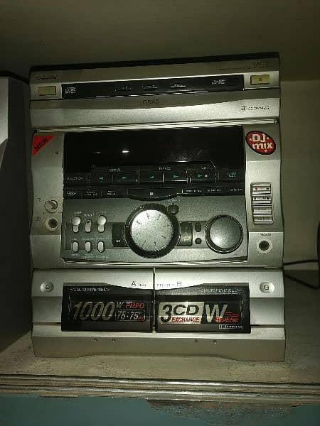 Sony dvd player and dubble cassette player 1