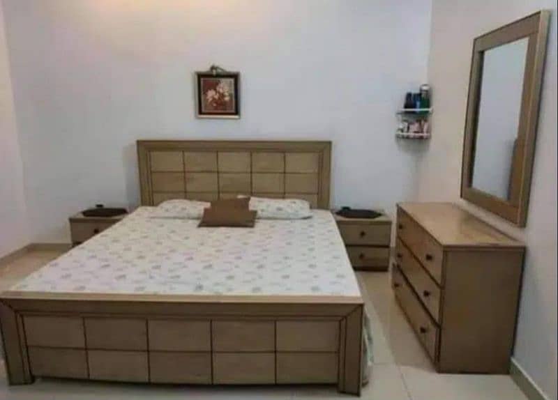 double bed factory ret me mojud hain 5 sall ki warranty 10