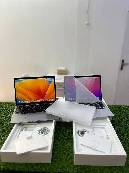 MacBook Air & Pro M1 M2 M3  M1 Pro 13, 14, 16inch  Lush Condition 11