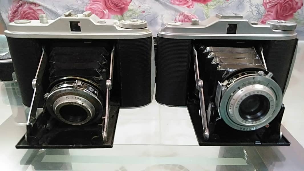 old antique cameras vintage 3