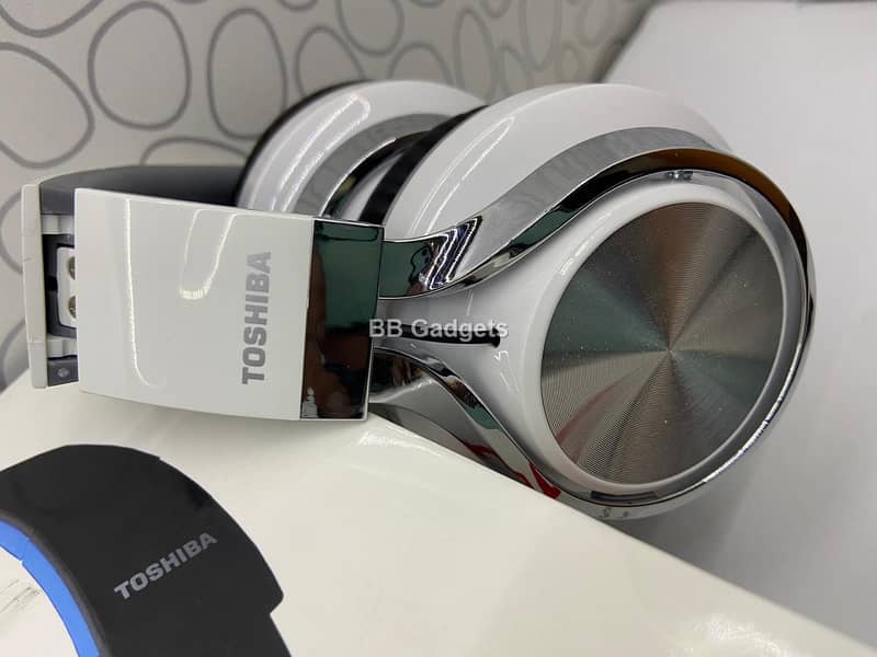 Toshiba Wireless Stereo Headphones RZE-BT200H 0